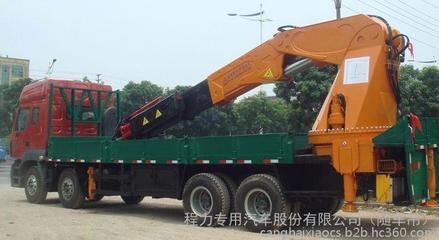 廠家直銷多噸位大型隨車吊，全國送車上門，程力專車鉅惠來襲